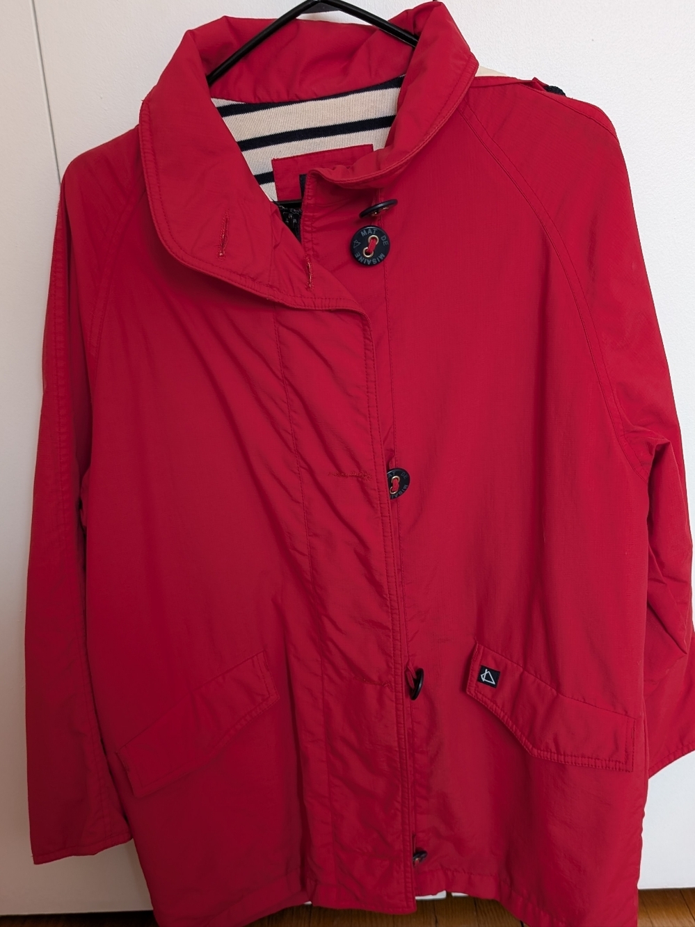 Mat de Misaine Raincoat